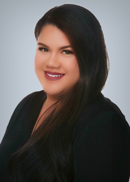 Alexarae Kam Headshot